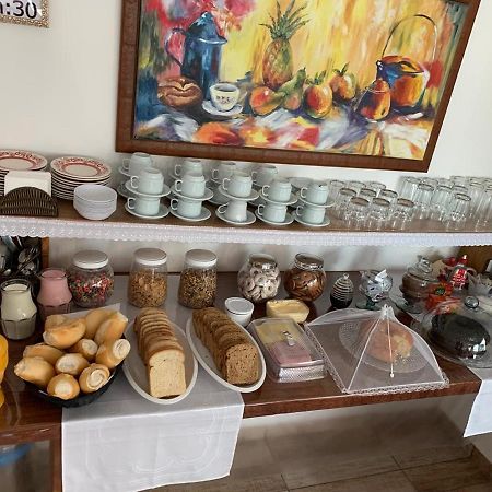 Pousada Petunia'S بنها المظهر الخارجي الصورة